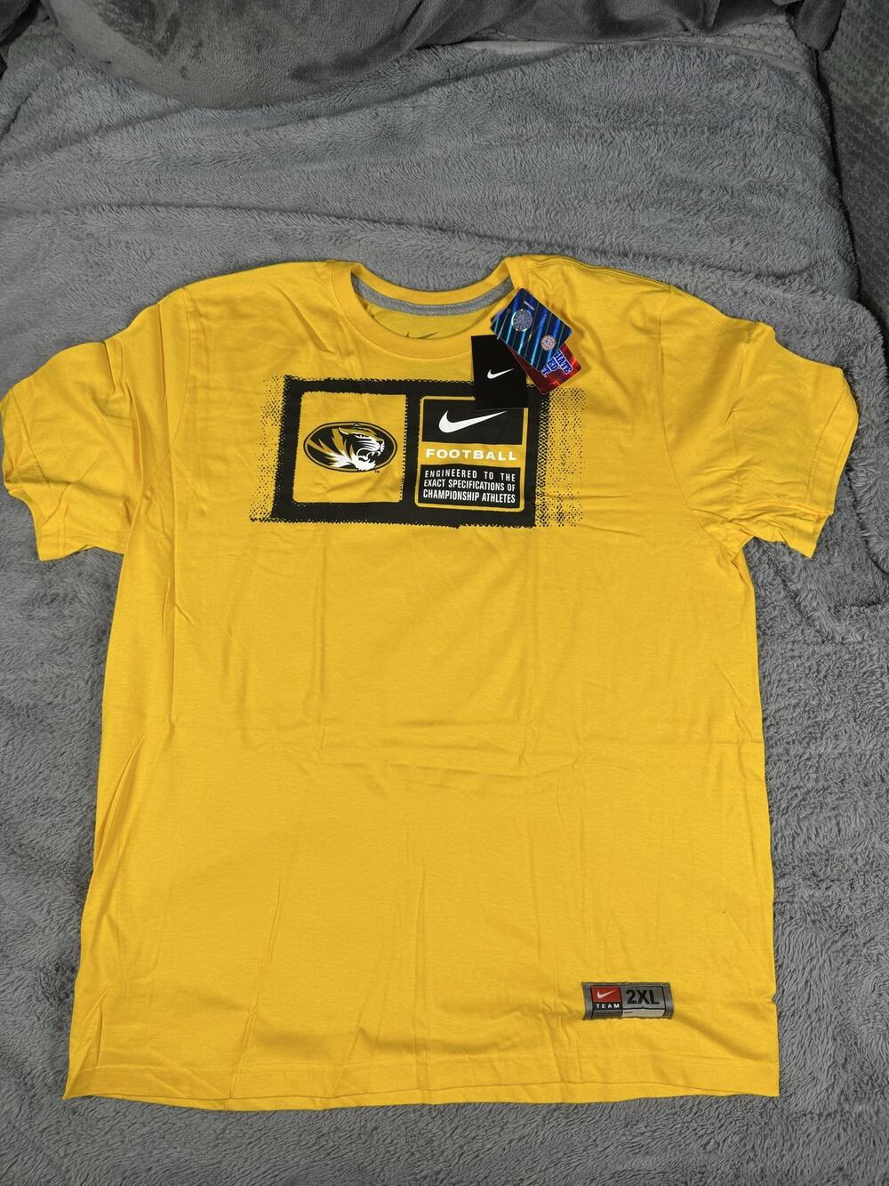 Missouri Tigers Shirt Mens 2XL Yellow NCAA Football Nike Team Graphic Tee